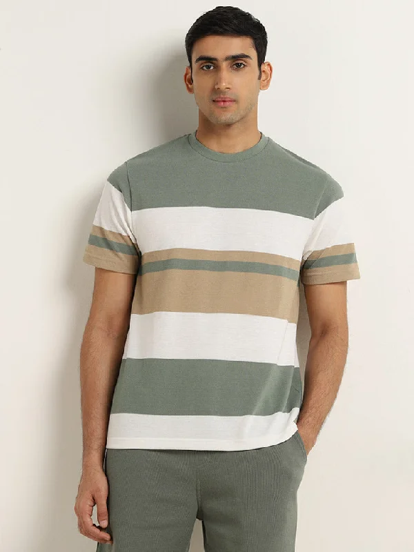 WES Lounge Sage Colour-Blocked Relaxed-Fit T-Shirt Tough Men's Tactical