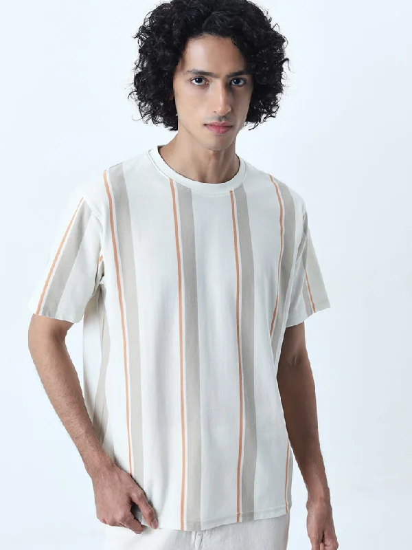 Nuon Off-White Striped Design Relaxed-Fit T-Shirt Cclassic Men's Tweed