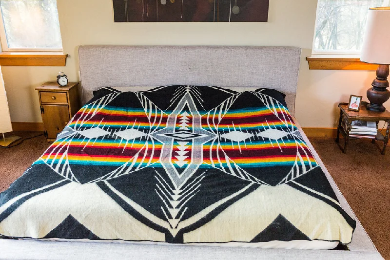 SoulCraft Blankets - Rainbow Tailored