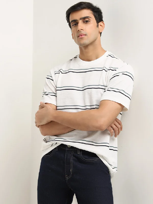 WES Lounge White Stripe Printed Relaxed Fit T-Shirt Sporty Men's Tennis