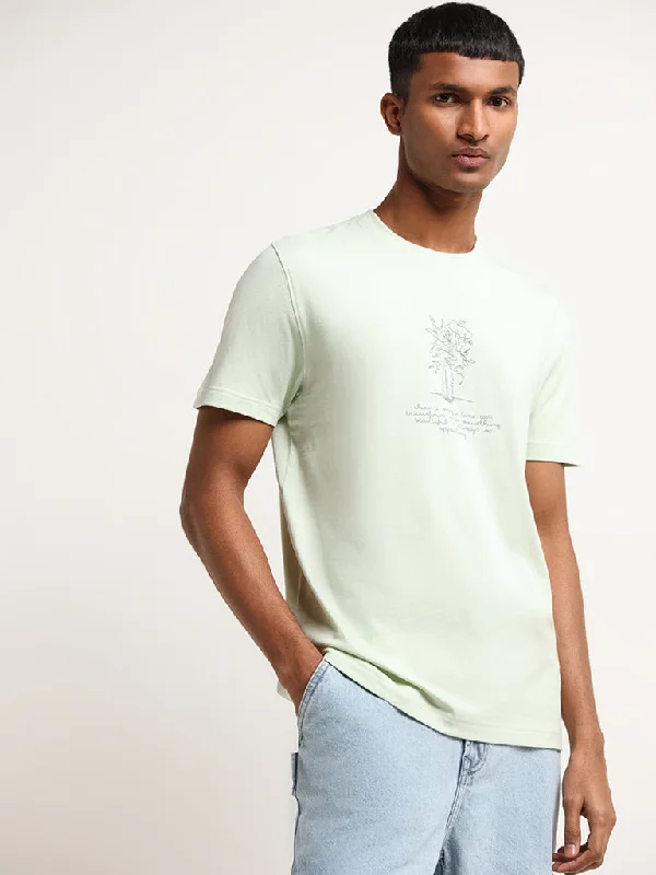 Nuon Green Slim Fit Embroidered T-Shirt Sleek Men's Metallic