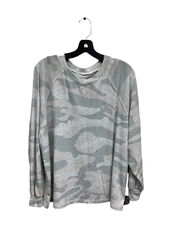 Top Long Sleeve By First Love In Camouflage Print, Size: L Trendy Men's Oversized