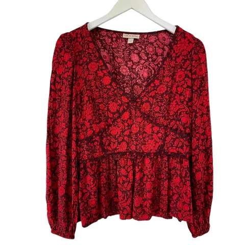 Top Long Sleeve By Knox Rose In Red, Size: L Vacation