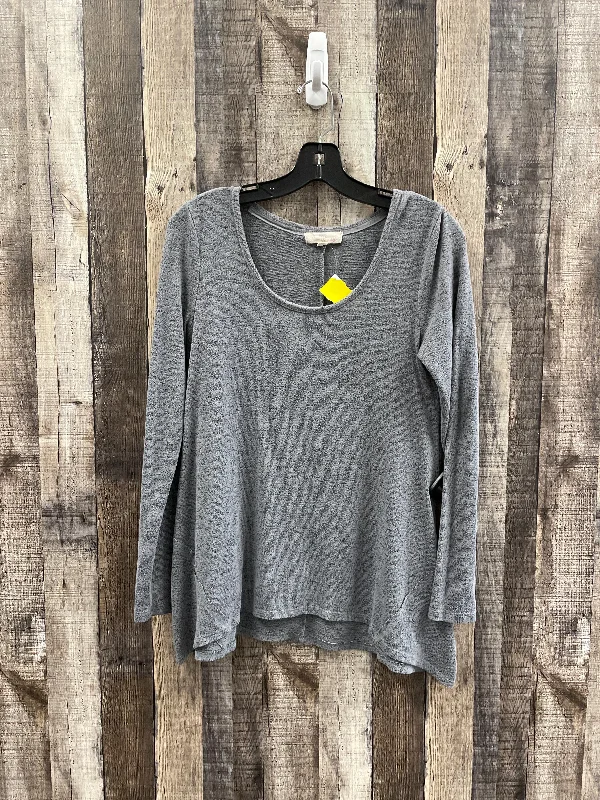 Top Long Sleeve By Hippie Rose In Grey, Size: S Laid