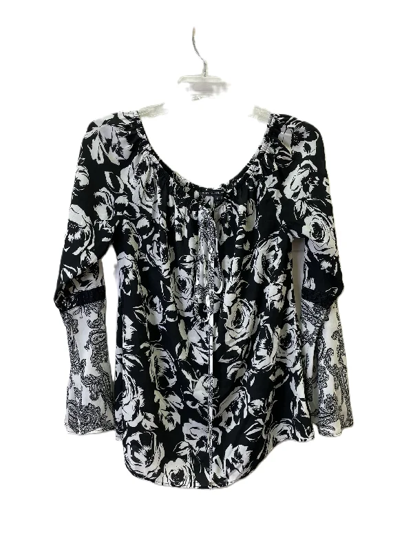 Top Long Sleeve By White House Black Market In Black & White, Size: S Vacation