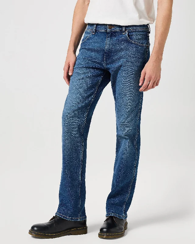 Wrangler Horizon '365 Cool' Bootcut Mens Jeans - Old Habits Unique Men's Patch